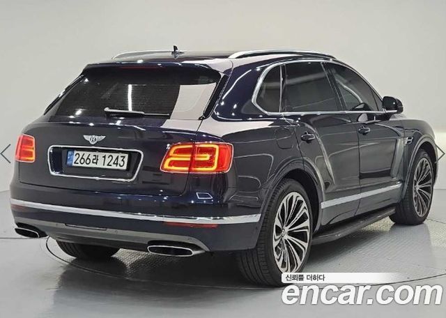 Bentley Bentayga 6.0 W12 — пробег 39 593 км — фото 4 из 5