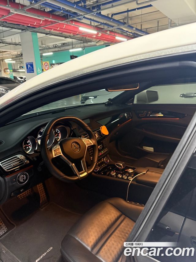 Mercedes-Benz CLS-Class CLS63 AMG — пробег 53 000 км — фото 3 из 5
