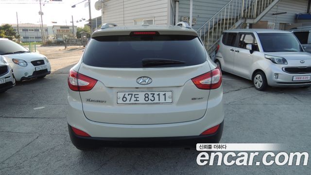 Hyundai Tucson Diesel(e-VGT) 2WD Premium — пробег 396 424 км — фото 5 из 5