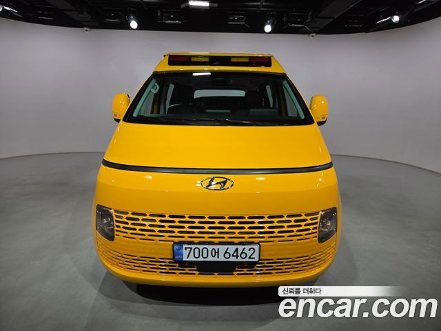Hyundai Staria из Кореи Encar