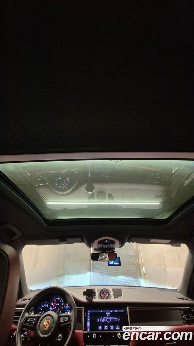 Porsche Macan из Кореи Encar