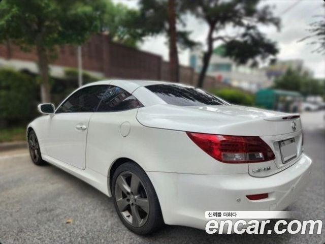 Lexus IS 2.5 Convertible XE20 — пробег 228 000 км — фото 2 из 5