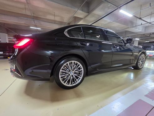 BMW 3-Series 330i xDrive Luxury — пробег 38 063 км — фото 2 из 5