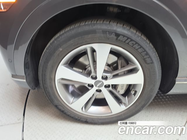 Genesis GV80 из Кореи Encar