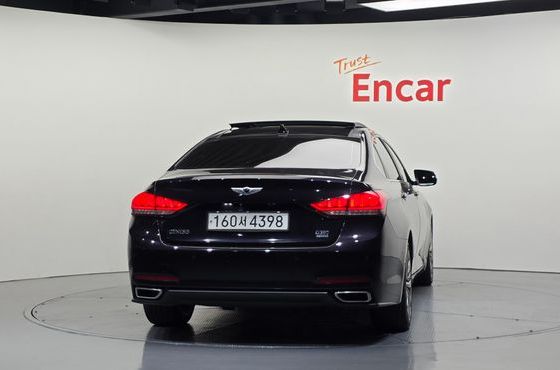 Hyundai Genesis G380 Finest Edition AWD — пробег 180 289 км — фото 4 из 5