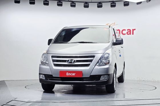 Hyundai Starex 3-Seater VAN Smart Stardard — пробег 96 664 км — фото 3 из 5