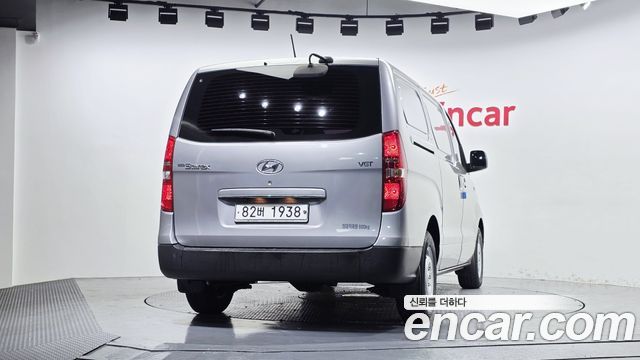 Hyundai Starex 3-Seater VAN Smart Stardard — пробег 96 664 км — фото 4 из 5