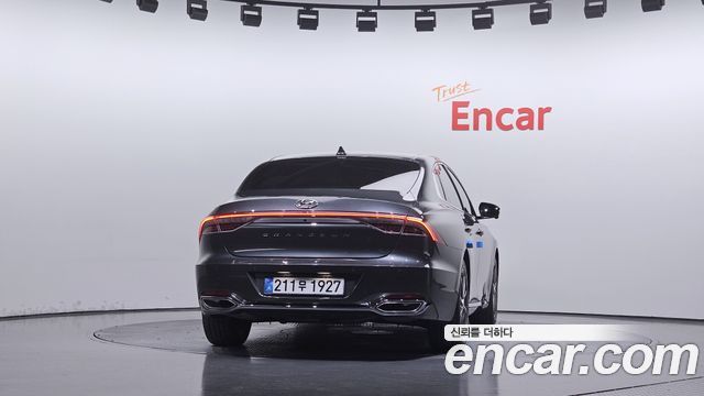 Hyundai Grandeur из Кореи Encar
