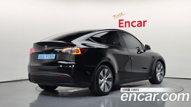 Tesla Model Y Long Range AWD — пробег 96 353 км — фото 2 из 5