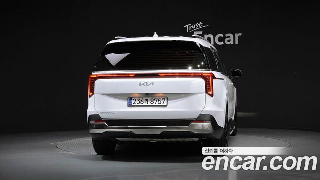 Kia Carnival Diesel 9-Seater Signature — пробег 31 829 км — фото 4 из 5