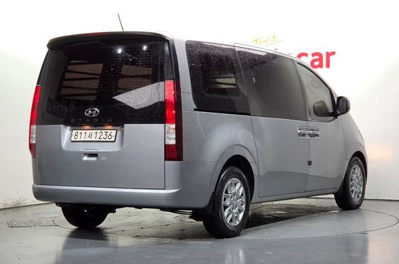 Hyundai Staria Cargo 3-Seater Modern — пробег 105 365 км — фото 2 из 5