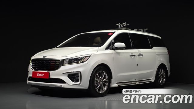Kia Carnival из Кореи Encar