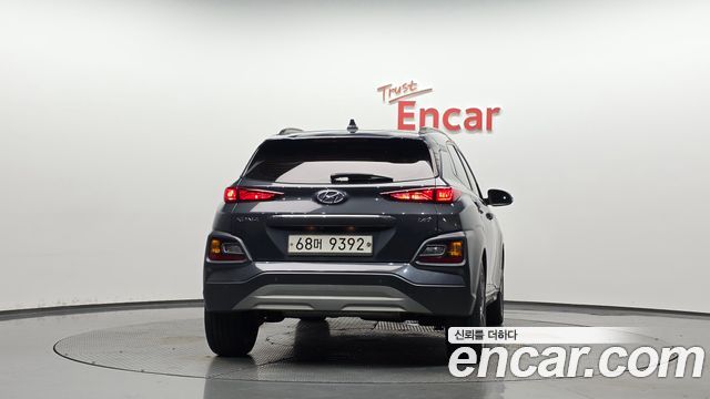 Hyundai Kona из Кореи Encar
