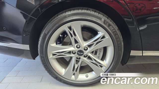 Genesis G90 из Кореи Encar