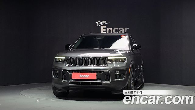 Jeep Cherokee 3.6 Overland — пробег 24 800 км — фото 3 из 5