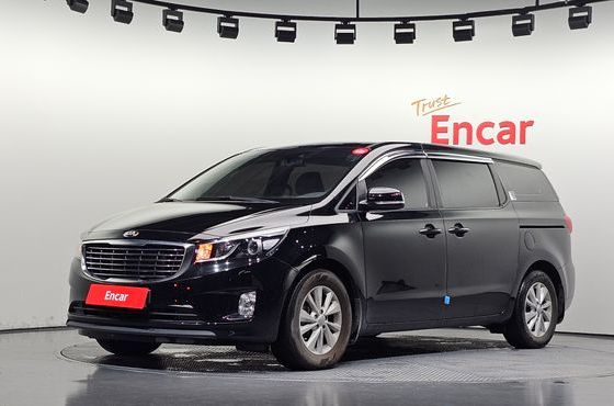 Kia Carnival 11-seater Deluxe — пробег 87 455 км — фото 1 из 5