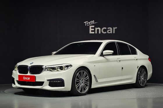 BMW 5-Series 530i xDrive M Sport Package Plus — пробег 84 434 км — фото 1 из 5