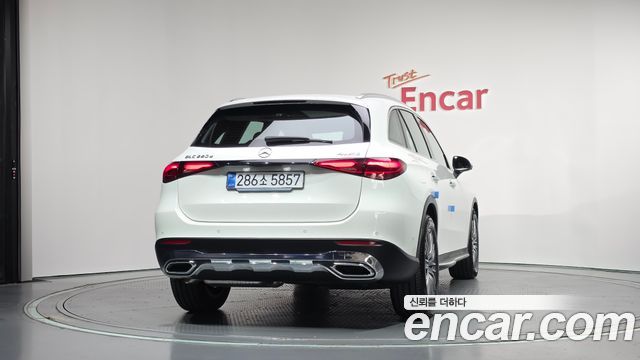 Mercedes-Benz GLC-Class GLC220 d 4MATIC — пробег 1 471 км — фото 4 из 5