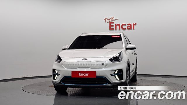 Kia Niro Noblesse — пробег 90 682 км — фото 3 из 5