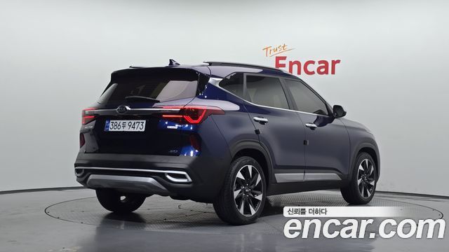 Kia Seltos из Кореи Encar