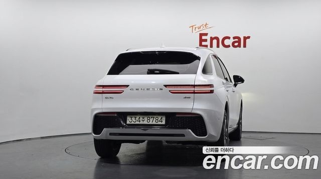 Genesis GV70 из Кореи Encar