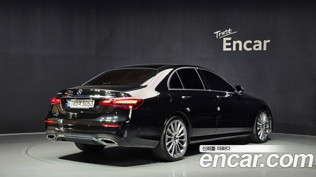Mercedes-Benz E-Class E350 4MATIC AMG Line — пробег 37 216 км — фото 2 из 5