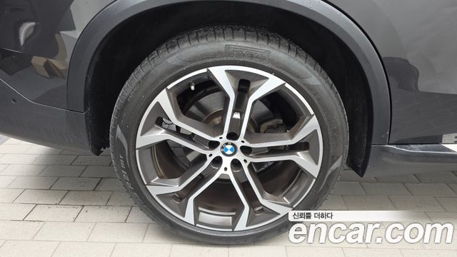 BMW X5 xDrive 40i xLine — пробег 51 919 км — фото 5 из 5