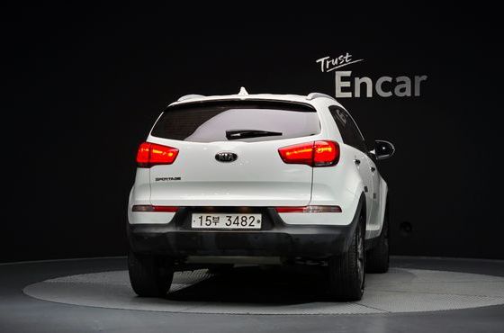 Kia Sportage Diesel 2WD Prestige — пробег 176 217 км — фото 4 из 5