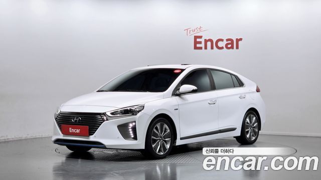 Hyundai Ioniq Q — пробег 146 899 км — фото 1 из 5