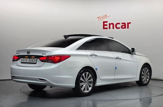 Hyundai Sonata CVVL Attration — пробег 133 727 км — фото 2 из 5