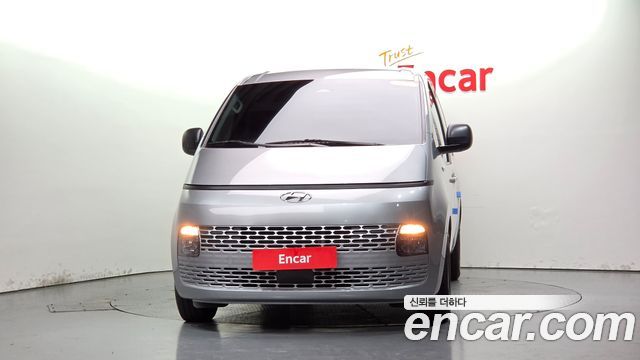 Hyundai Staria Cargo 3-Seater Smart — пробег 55 746 км — фото 3 из 5