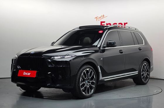 BMW X7 xDrive 40d M Sport 6STR — пробег 4 022 км — фото 1 из 5