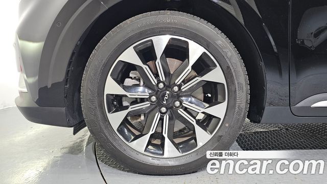 Kia Carnival Gasoline 7-Seater Signature — пробег 54 893 км — фото 5 из 5