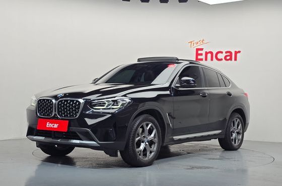 BMW X4 xDrive20i xLine — пробег 16 397 км — фото 1 из 5