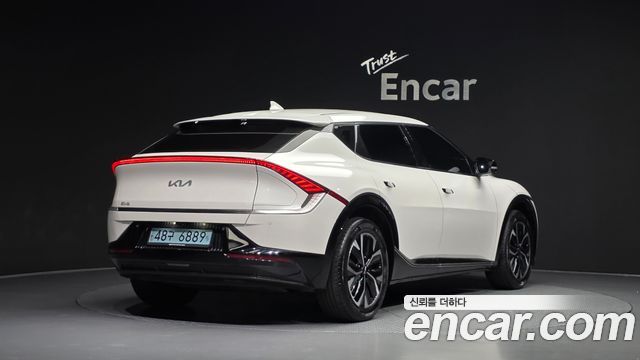 Kia EV6 Standard Earth — пробег 161 640 км — фото 2 из 5