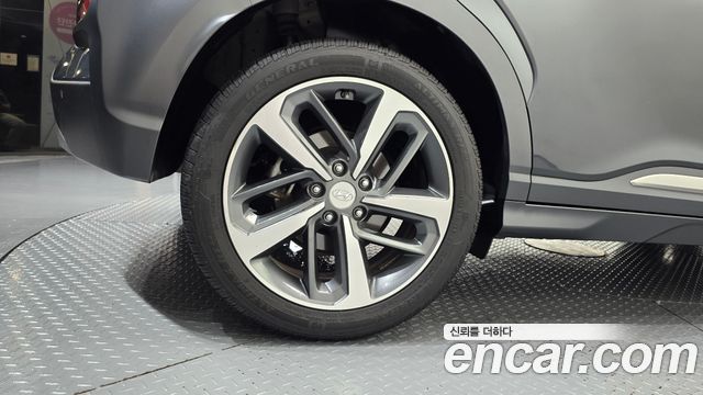 Hyundai Kona из Кореи Encar