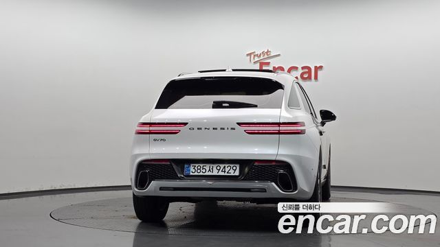 Genesis GV70 из Кореи Encar