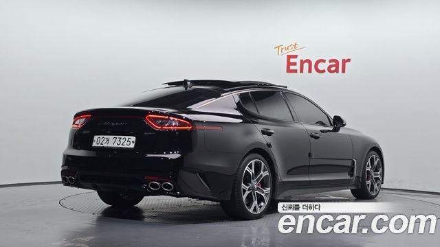 Kia Stinger из Кореи Encar