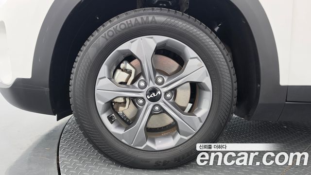 Kia Seltos из Кореи Encar