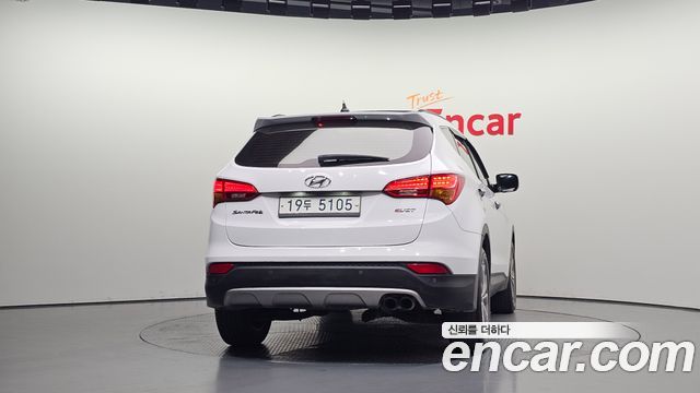 Hyundai Santafe Diesel(e-VGT) 2.0 2WD Premium — пробег 176 864 км — фото 4 из 5
