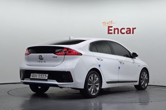 Hyundai Ioniq Q — пробег 206 309 км — фото 2 из 5