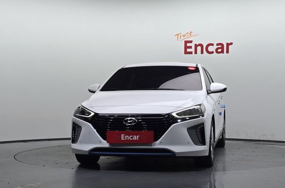 Hyundai Ioniq Q — пробег 206 309 км — фото 3 из 5