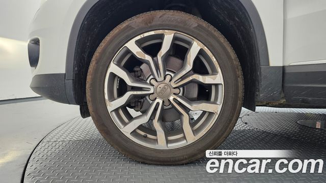 Volkswagen Tiguan 2.0 TDI Comfort 5N — пробег 184 661 км — фото 5 из 5