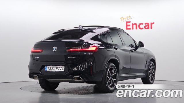 BMW X4 xDrive20i M Sport — пробег 25 363 км — фото 2 из 5