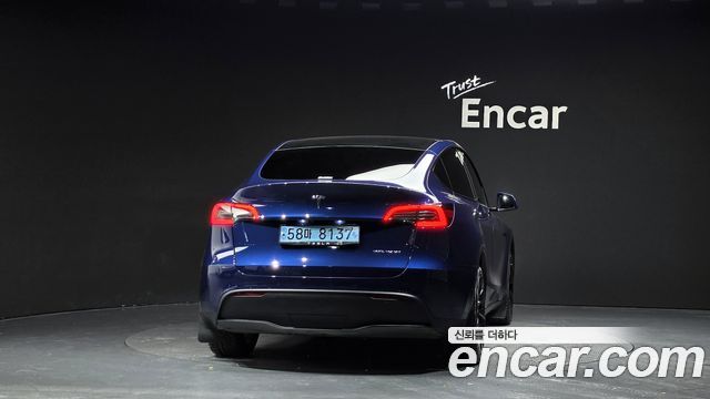 Tesla Model Y Long Range AWD — пробег 43 096 км — фото 4 из 5