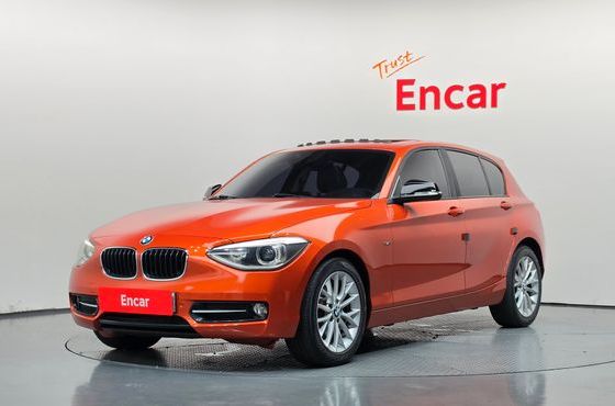 BMW 1-Series 118d Sport 5Door — пробег 151 360 км — фото 1 из 5