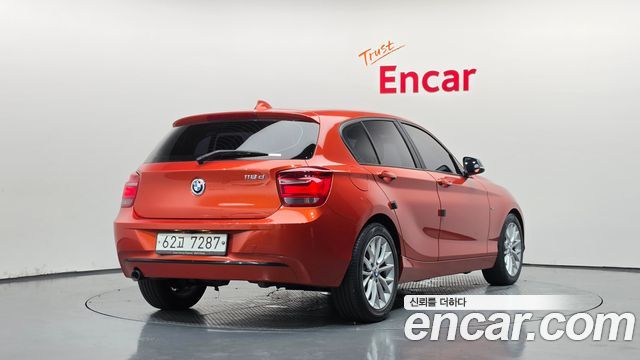 BMW 1-Series 118d Sport 5Door — пробег 151 360 км — фото 2 из 5