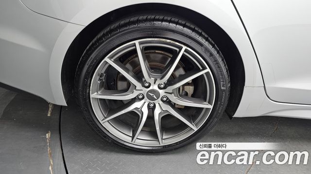 Genesis G70 из Кореи Encar