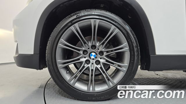 BMW X1 xDrive 20d — пробег 119 524 км — фото 5 из 5