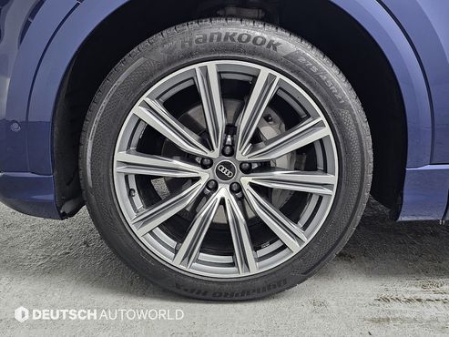 Audi Q8 55 TFSI Quattro Premium — пробег 49 000 км — фото 5 из 5